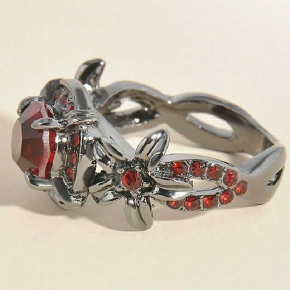 Round Ruby Black Gold Plated Ring - Picture 3 of 5